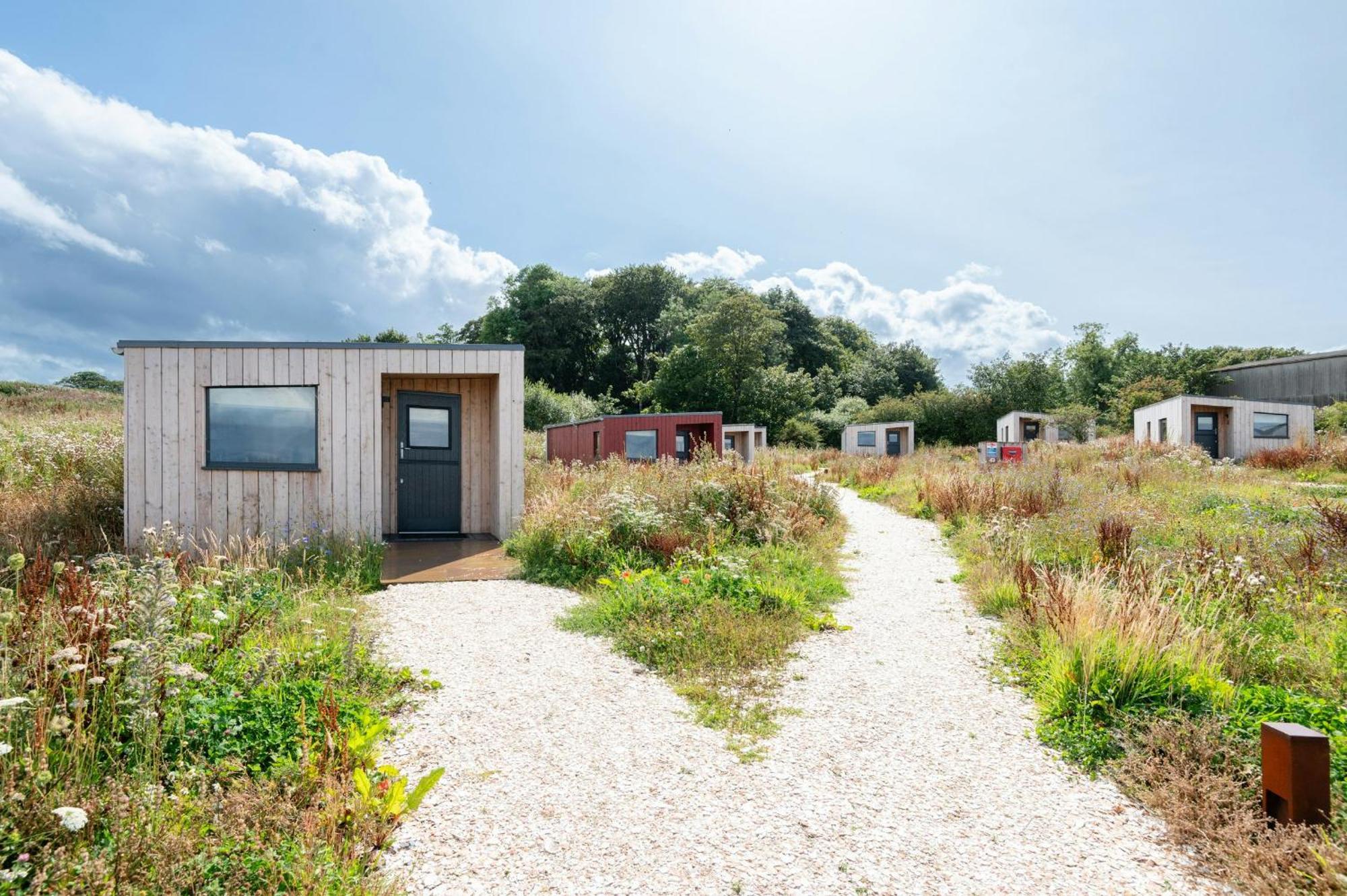Rustic Cabins, Sea Views From Rewilded Farm With Highland Cows St. Andrews Exterior photo